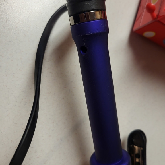 ion Titanium Pro Curling Iron, 1 Inch, Heats up to 450°F - Purple - Picture 7 of 7